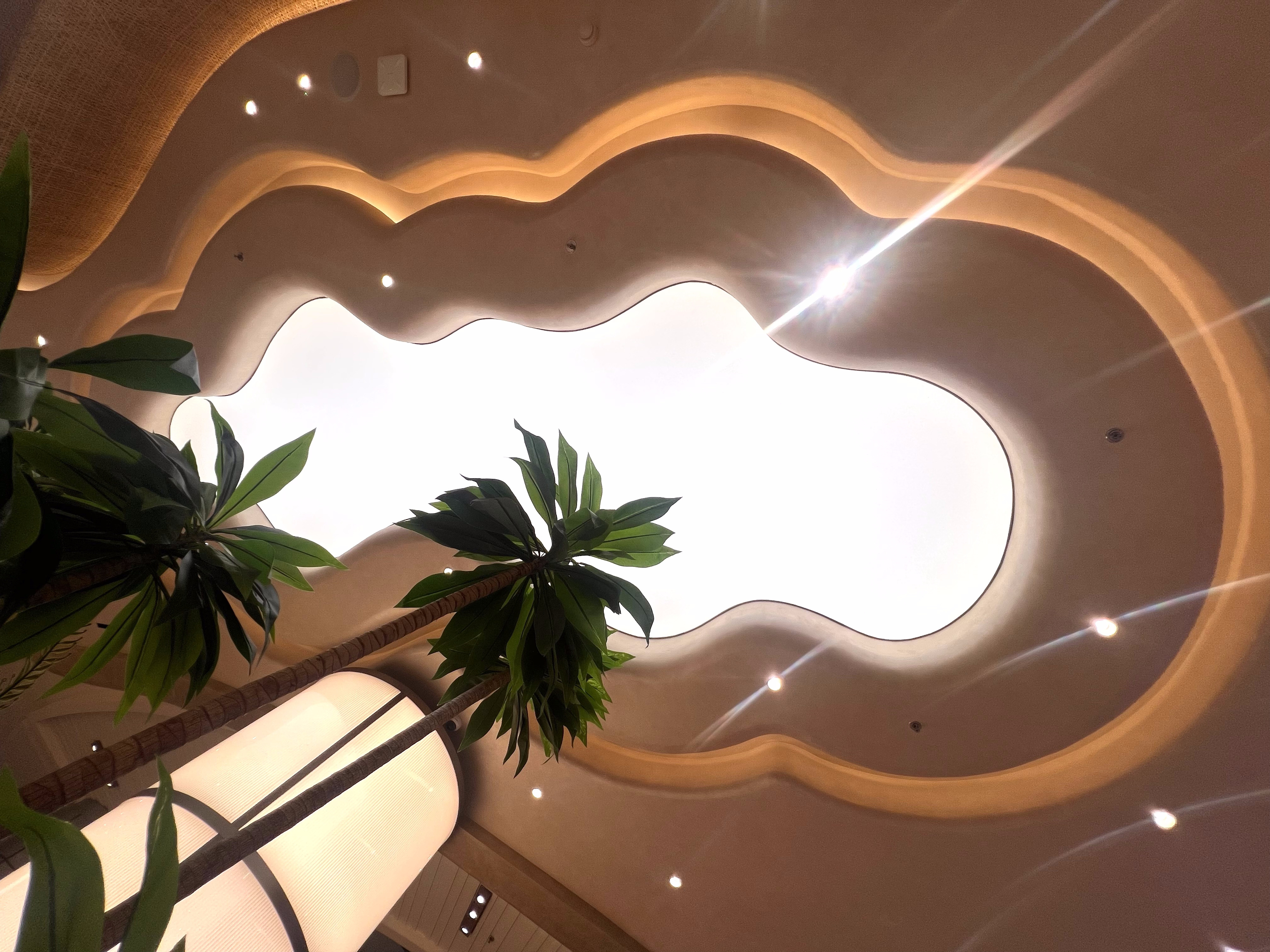 Custom shape and 3D stretch ceiling